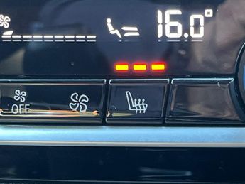 BMW 5 Series Saloon 3.0 530d Mht M Sport Saloon 4dr Diesel Hybrid Steptronic Xdrive 