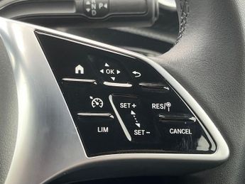 Mercedes Benz A Class 1.3 A180h Mhev Sport (executive) Hatchback 5dr Petrol Hybrid 7g