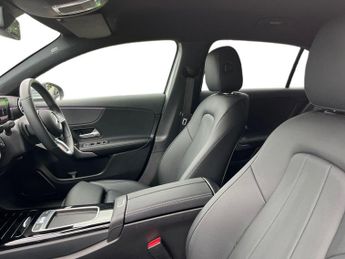 Mercedes Benz A Class 1.3 A180h Mhev Sport (executive) Hatchback 5dr Petrol Hybrid 7g 