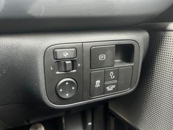 Hyundai Ioniq 6 77.4kwh Premium Saloon 4dr Electric Auto (228 Ps)