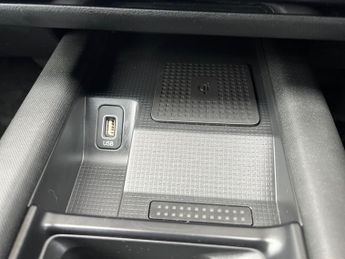 Hyundai Ioniq 6 77.4kwh Premium Saloon 4dr Electric Auto (228 Ps)