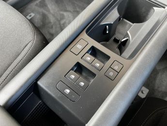 Hyundai Ioniq 6 77.4kwh Premium Saloon 4dr Electric Auto (228 Ps)