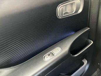 Hyundai Ioniq 6 77.4kwh Premium Saloon 4dr Electric Auto (228 Ps)