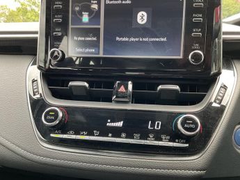 Toyota Corolla Touring Sports 1.8 Vvt H Gpf Icon Touring Sports 5dr Petrol Hybrid CVT Euro 6 (