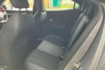 Vauxhall Mokka Electric 50kwh Sri Premium Suv 5dr Electric Auto (136 Ps)