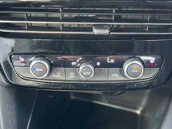 Vauxhall Mokka Electric 50kwh Elite Premium Suv 5dr Electric Auto (136 Ps)