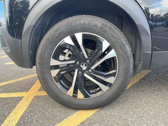 Peugeot 2008 SUV 1.2 Puretech Gt Suv 5dr Petrol Eat Euro 6 (s/s) (130 Ps)