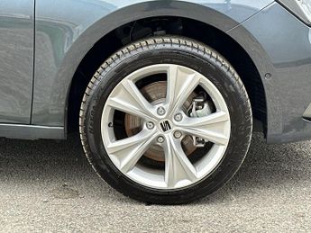 SEAT Leon Estate e Hybrid 1.5 Ehybrid 25.8kwh Fr Estate 5dr Petrol Plug In Hybrid Dsg Euro