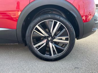 Peugeot 3008 SUV 1.2 Puretech Gt Premium Suv 5dr Petrol Eat Euro 6 (s/s) (130 Ps)
