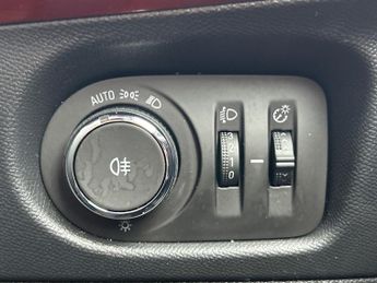 Vauxhall Mokka Electric 50kwh Gs Suv 5dr Electric Auto (136 Ps)