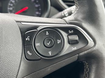 Vauxhall Crossland 1.2 Turbo Ultimate Suv 5dr Petrol Auto Euro 6 (s/s) (130 Ps)