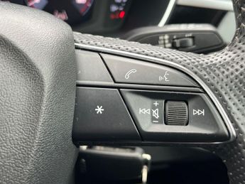 Audi Q3 2.0 Tfsi 40 S Line Suv 5dr Petrol S Tronic Quattro Euro 6 (s/s) 