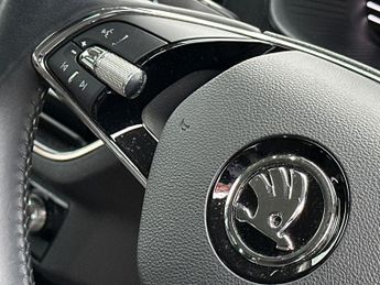 Skoda Kamiq 1.5 Tsi Act Se L Suv 5dr Petrol Dsg Euro 6 (s/s) (150 Ps)