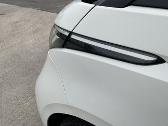 Volkswagen Id. Buzz Cargo Pro 77kwh Commerce Panel Van 5dr Electric Auto (204 Ps)