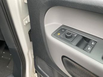 Volkswagen Id. Buzz Cargo Pro 77kwh Commerce Panel Van 5dr Electric Auto (204 Ps)