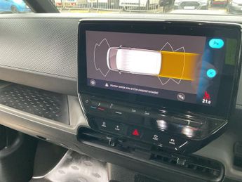 Volkswagen Id. Buzz Cargo Pro 77kwh Commerce Panel Van 5dr Electric Auto (204 Ps)