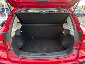 MG ZS 1.0 T Gdi Exclusive Suv 5dr Petrol Auto Euro 6 (111 Ps)