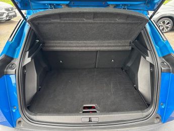 Peugeot E 2008 50kwh Gt Suv 5dr Electric Auto (7kw Charger) (136 Ps)