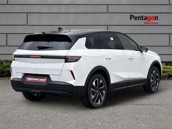 Vauxhall Grandland Electric 73kwh Gs Suv 5dr Electric Auto (213 Ps)