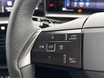 Vauxhall Grandland Electric 73kwh Gs Suv 5dr Electric Auto (213 Ps)