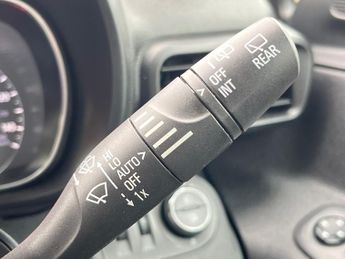 Vauxhall Combo Life 1.2 Turbo Elite MPV 5dr Petrol Auto Euro 6 (s/s) (7 Seat) (130 P