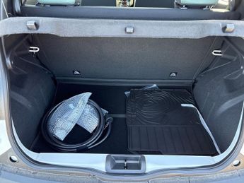 Dacia Spring 65 26.8kwh Extreme Hatchback 5dr Electric Auto (65 Ps)