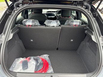 Vauxhall Corsa Electric 50kwh Yes Hatchback 5dr Electric Auto (136 Ps)