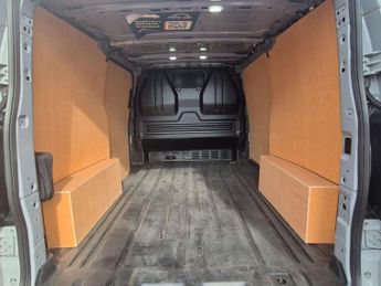 Ford E Transit Custom 320 65kwh Limited Panel Van 5dr Electric Auto L1 H1 (136 Ps)