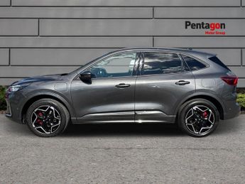 Ford Kuga 2.5 Duratec 14.4kwh St Line X Suv 5dr Petrol Plug In Hybrid CVT 