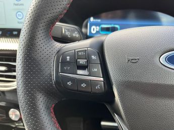 Ford Kuga 2.5 Duratec 14.4kwh St Line X Suv 5dr Petrol Plug In Hybrid CVT 