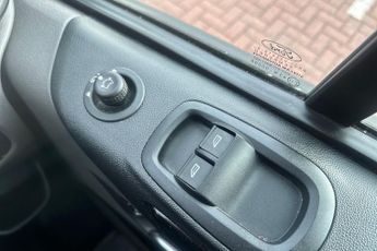 Ford Transit Custom 2.0 300 Ecoblue Limited Panel Van 5dr Diesel Auto L1 H1 Euro 6 (