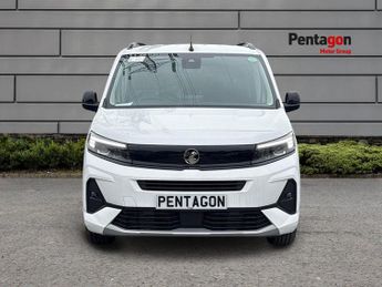 Vauxhall Combo Life Electric 52kwh Ultimate MPV 5dr Electric Auto (7.4kw Charger) (136 Ps)