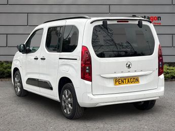 Vauxhall Combo Life Electric 52kwh Ultimate MPV 5dr Electric Auto (7.4kw Charger) (136 Ps)