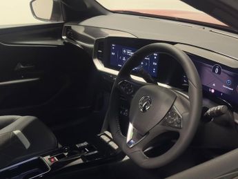 Vauxhall Mokka Electric 50kwh Ultimate Suv 5dr Electric Auto (136 Ps)