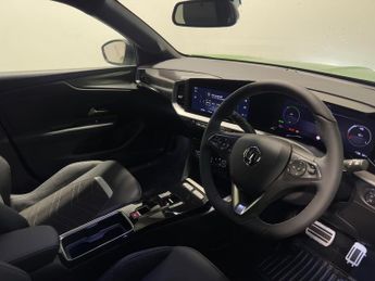 Vauxhall Mokka Electric 50kwh Ultimate Suv 5dr Electric Auto (136 Ps)