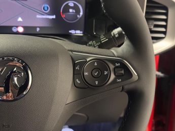 Vauxhall Mokka Electric 50kwh Ultimate Suv 5dr Electric Auto (136 Ps)