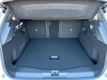 Vauxhall Grandland Electric 73kwh Gs Suv 5dr Electric Auto (213 Ps)