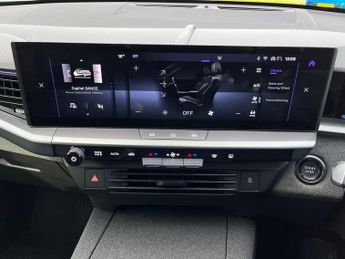 Vauxhall Grandland Electric 73kwh Gs Suv 5dr Electric Auto (213 Ps)