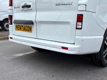 Renault Trafic  LWB DIESEL TRAFIC LL30 BLUE DCI 170 EXTRA SPORT