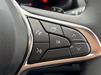 Renault Trafic LWB DIESEL TRAFIC LL30 BLUE DCI 170 EXTRA SPORT