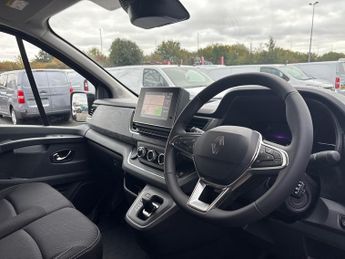 Renault Trafic LWB DIESEL TRAFIC LL30 BLUE DCI 170 EXTRA SPORT