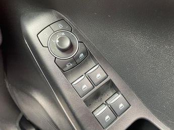 Ford Puma 1.0t Ecoboost Mhev St Line Vignale Suv 5dr Petrol Hybrid Dct Eur