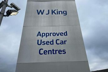 Hyundai Kona 64kwh Premium Suv 5dr Electric Auto (10.5kw Charger) (204 Ps)