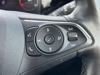 Vauxhall Mokka Electric 50kwh Ultimate Suv 5dr Electric Auto (136 Ps)