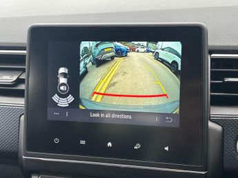 Renault Arkana 1.6 E Tech Evolution Suv 5dr Petrol Hybrid Auto 2wd Euro 6 (s/s)