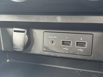 Renault Arkana 1.6 E Tech Evolution Suv 5dr Petrol Hybrid Auto 2wd Euro 6 (s/s)