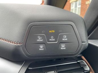 Cupra Born E Boost 59kwh V2 Hatchback 5dr Electric Auto (230 Ps)