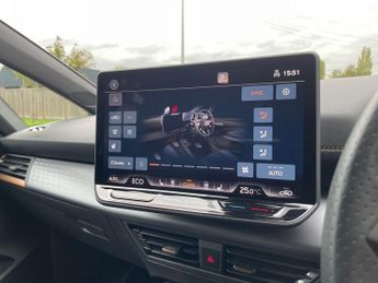 Cupra Born E Boost 59kwh V2 Hatchback 5dr Electric Auto (230 Ps)