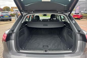 Audi E Tron 50 Technik Suv 5dr Electric Auto Quattro 71.2kwh (11kw Charger)