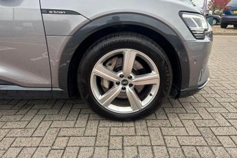 Audi E Tron 50 Technik Suv 5dr Electric Auto Quattro 71.2kwh (11kw Charger) 